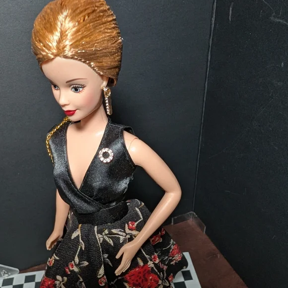 FINAL PRICE* Custom Restyled 45th Anniversary Blonde French Twist Barbie OOAK - Picture 2 of 11